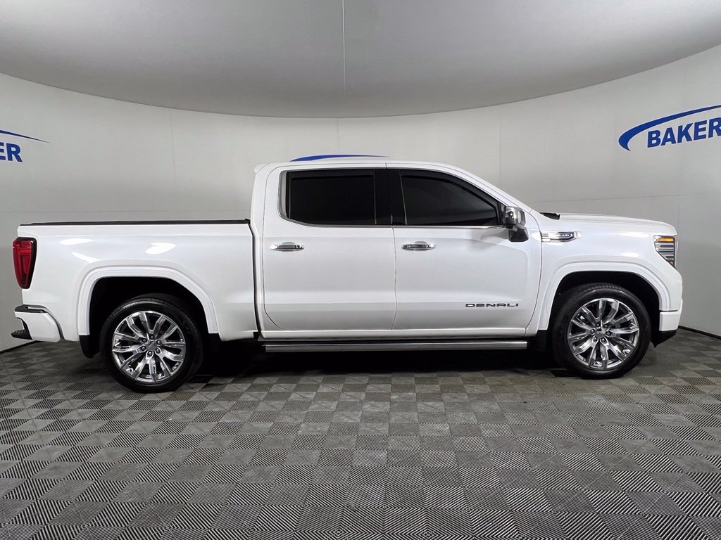 Used 2025 GMC Sierra 1500 Denali AWD/4WD image 7