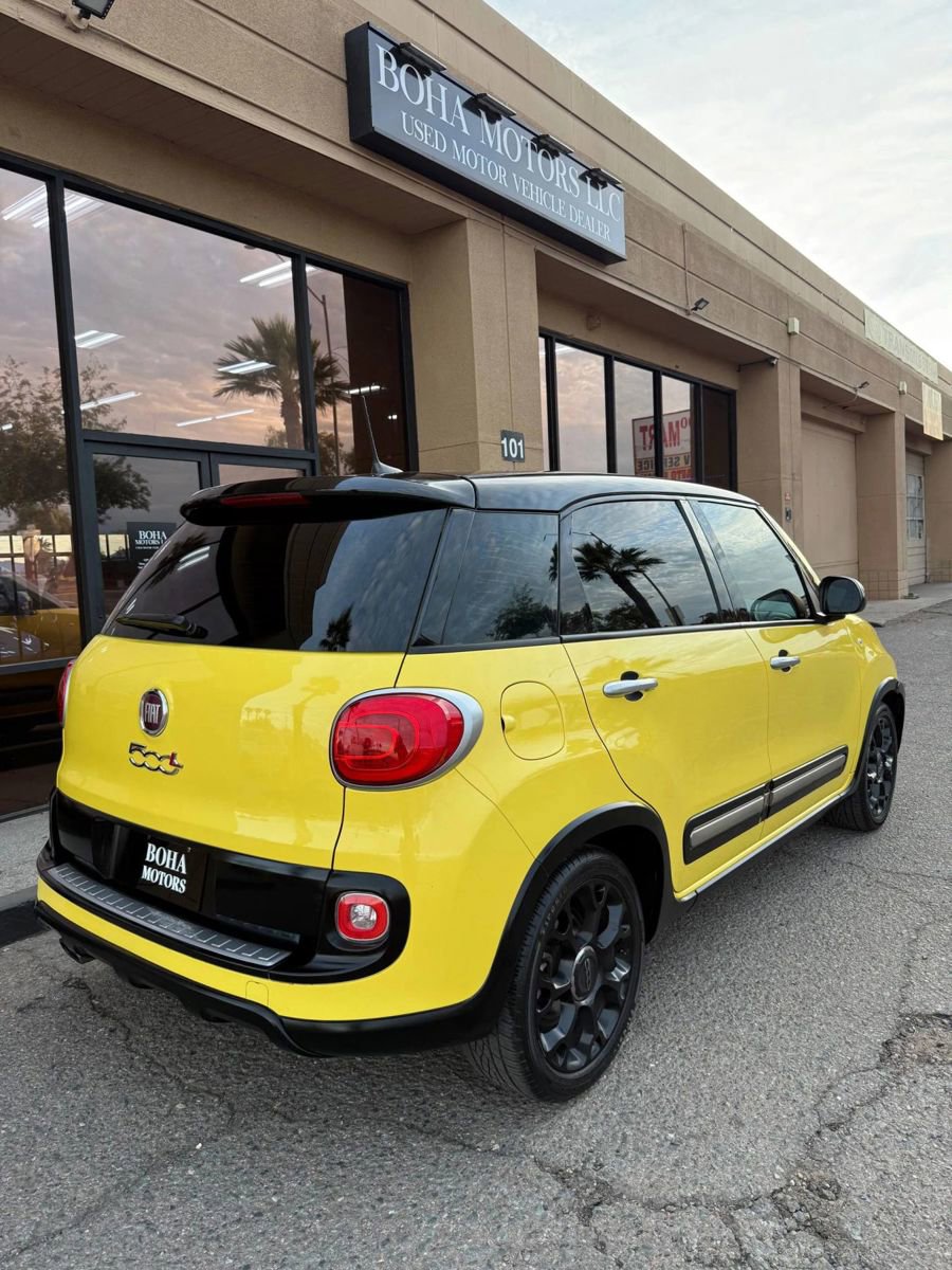 Used 2017 FIAT 500L Trekking w/ Urbana Appearance Package image 10