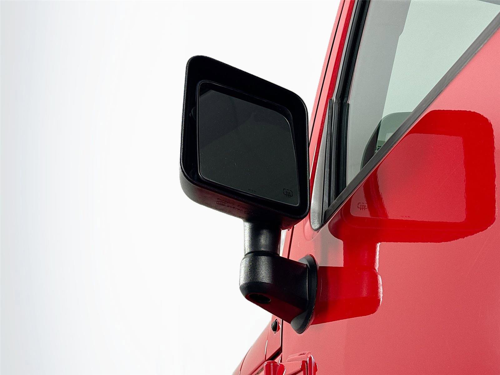 Used 2017 Jeep Wrangler Sahara w/ Connectivity Group image 5