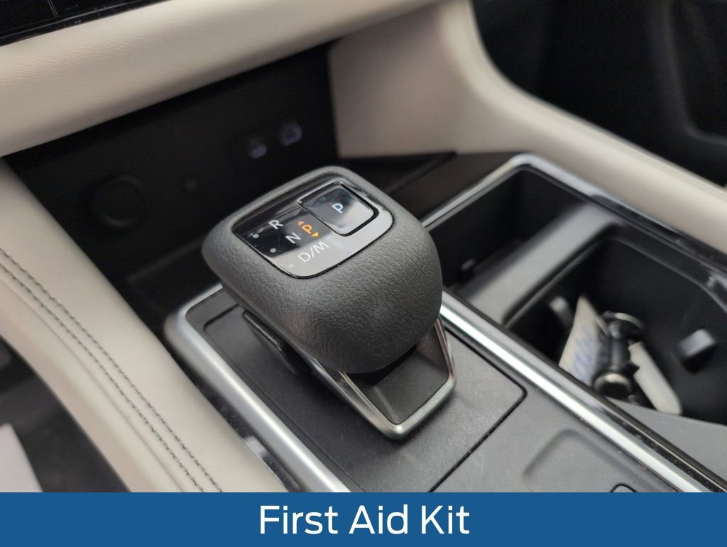 Used 2022 Nissan Pathfinder Platinum w/ Cargo Package image 35