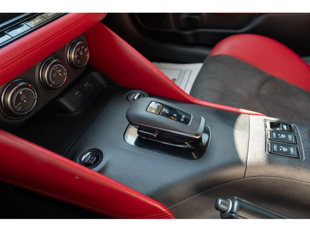 Used 2023 Nissan Z w/ Floor Mat Package (L93) RWD image 23