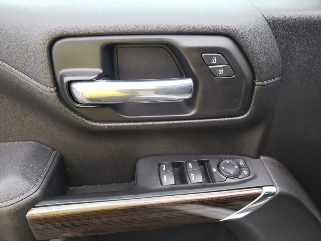 Used 2021 Chevrolet Silverado 1500 LT Trail Boss w/ Bed Protection Package image 12