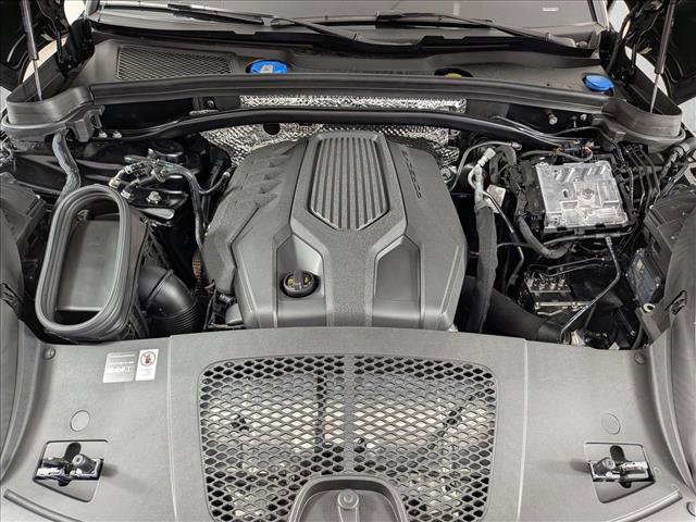 New 2026 Porsche Macan AWD/4WD image 26