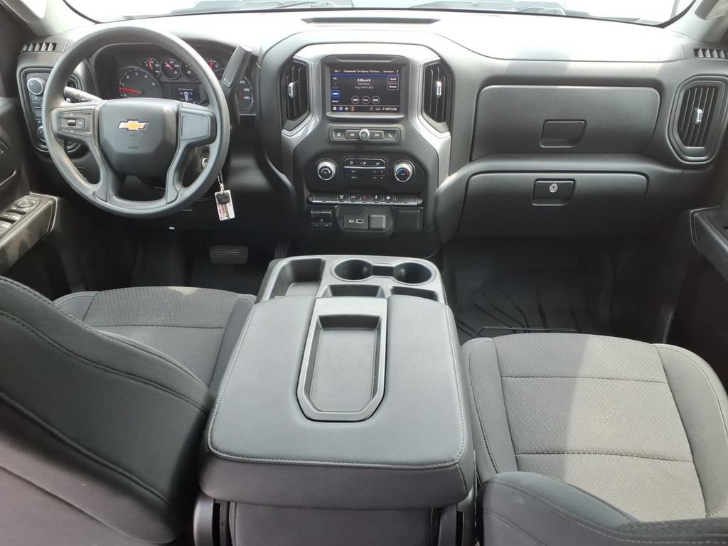 Used 2022 Chevrolet Silverado 2500 Custom w/ Custom Value Package AWD/4WD image 14