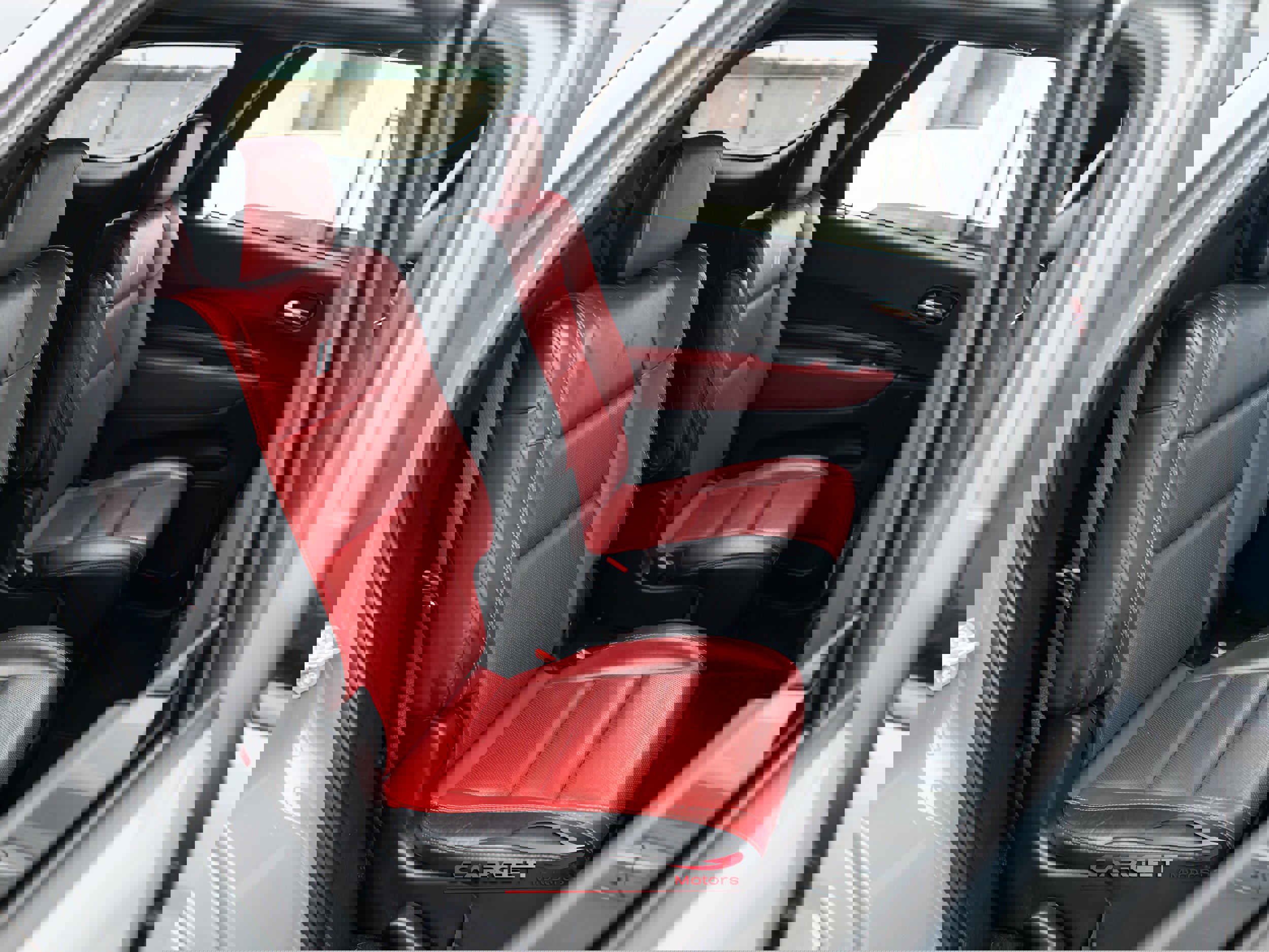 Used 2021 Dodge Durango R/T w/ Tow 'N Go Package AWD/4WD image 18