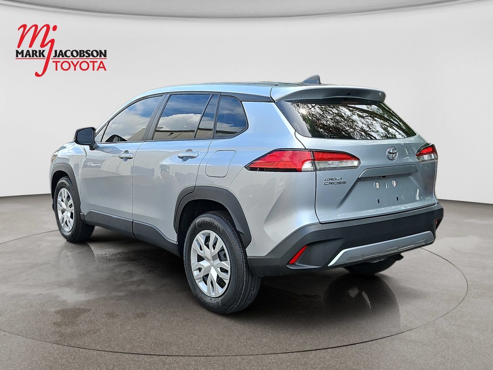 Used 2022 Toyota Corolla Cross L FWD image 14