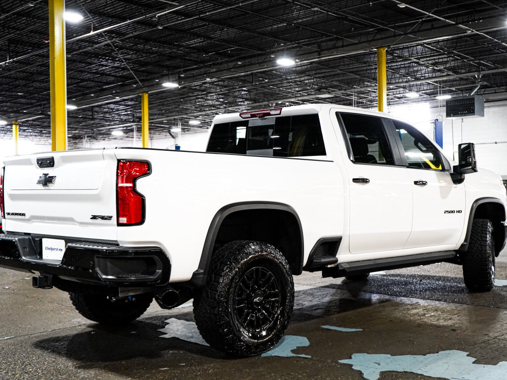 Used 2025 Chevrolet Silverado 2500 ZR2 w/ Technology Package AWD/4WD image 7