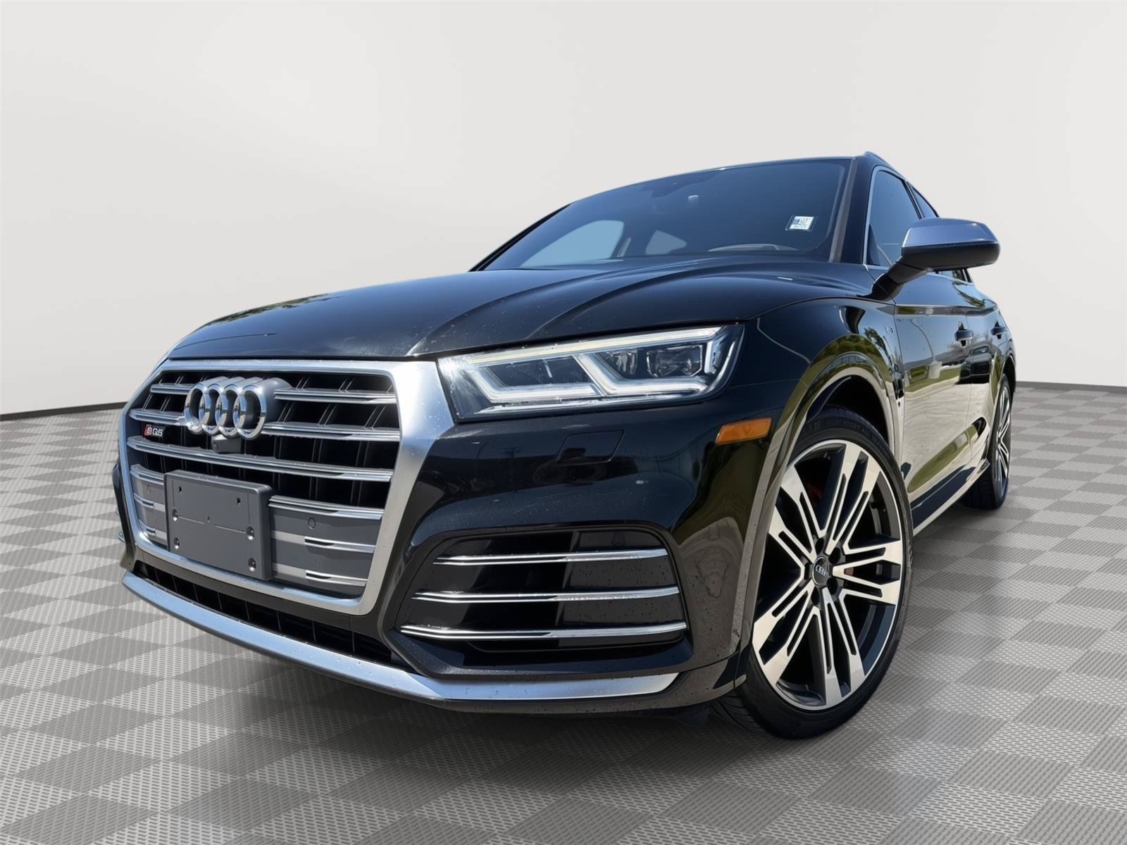 Used 2018 Audi SQ5 Prestige w/ Prestige Package AWD/4WD image 1