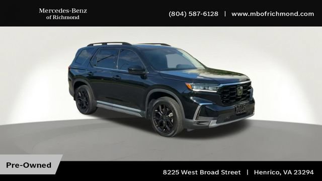 Used 2025 Honda Pilot Touring image 4