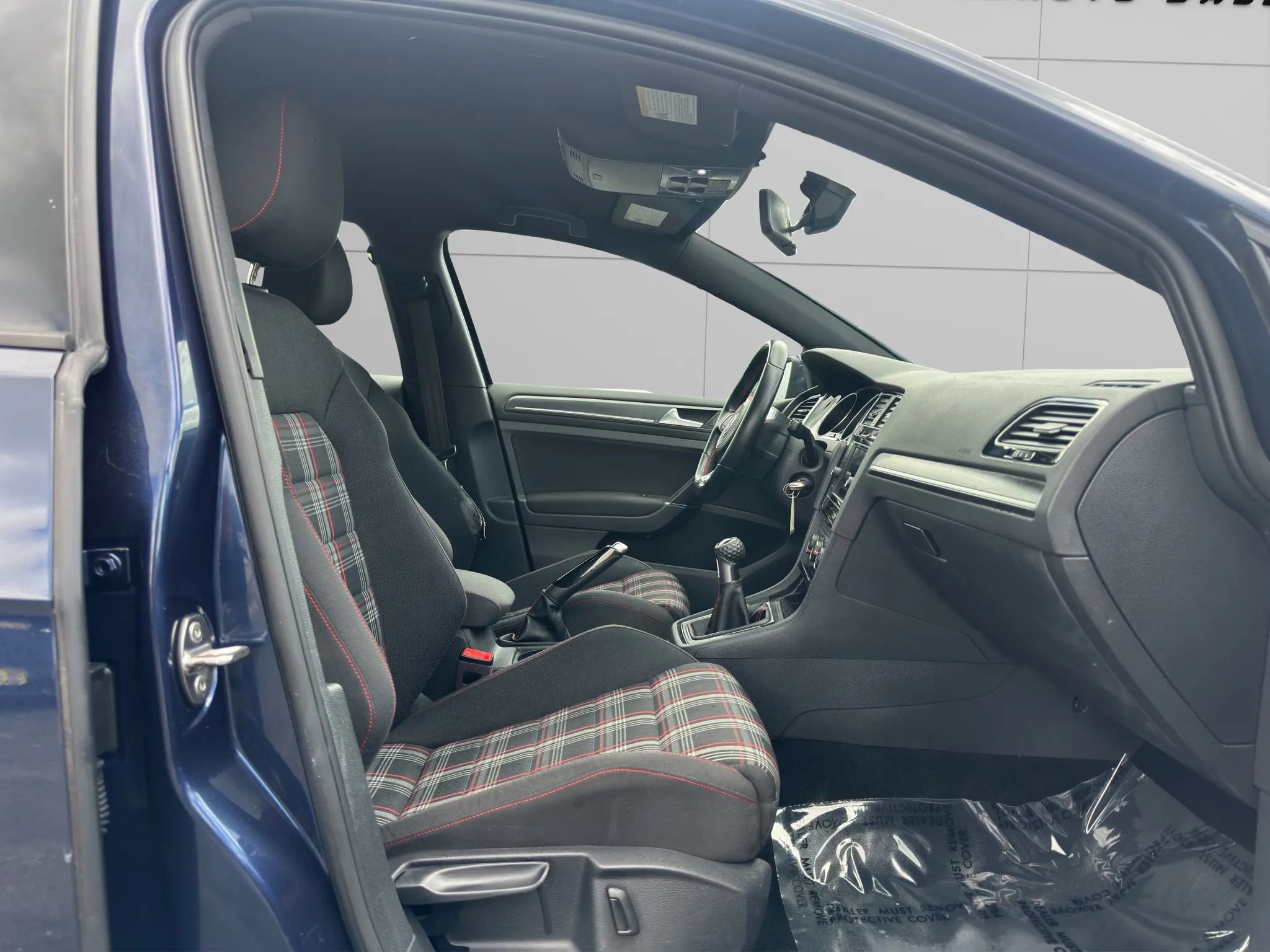 Used 2018 Volkswagen GTI S FWD image 12