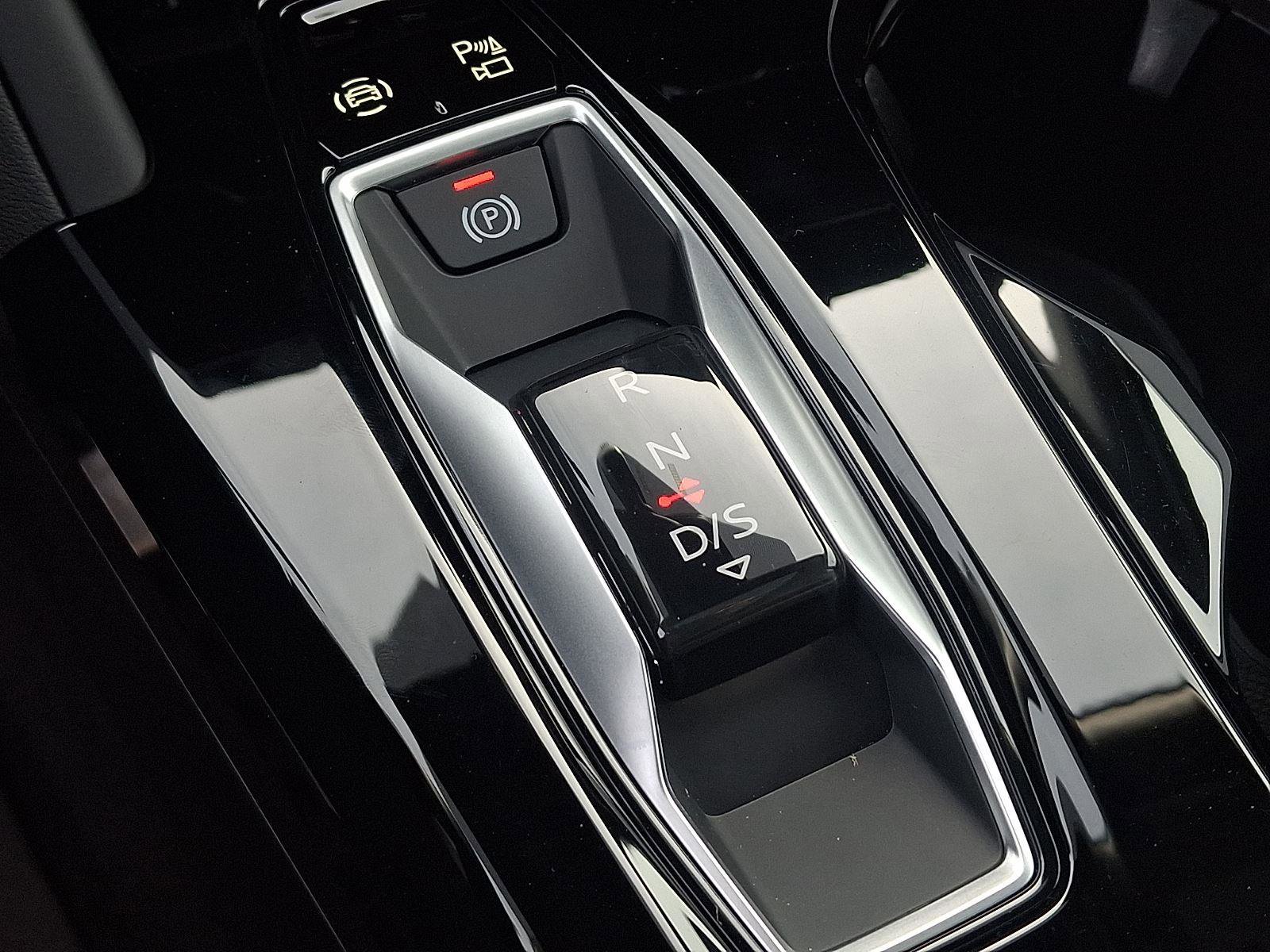 Used 2025 Audi Q5 Premium Plus w/ Premium Plus image 15