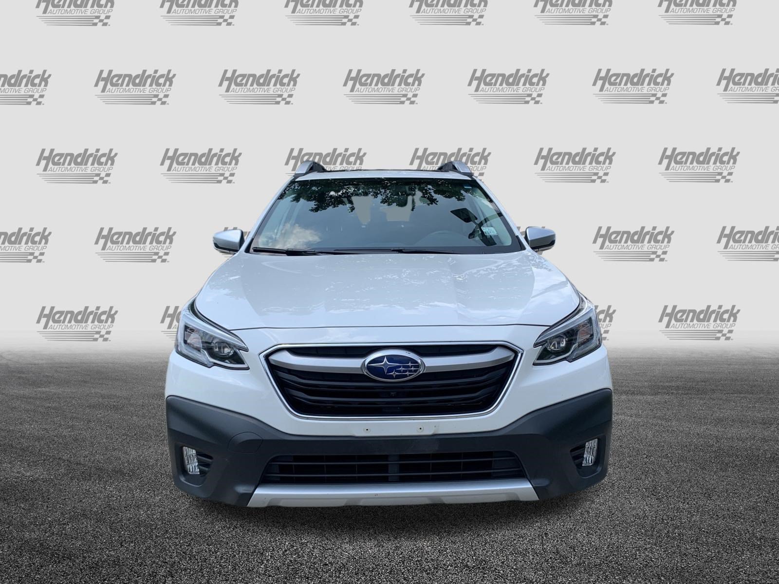 Used 2021 Subaru Outback Touring w/ Popular Package #2 AWD/4WD image 3