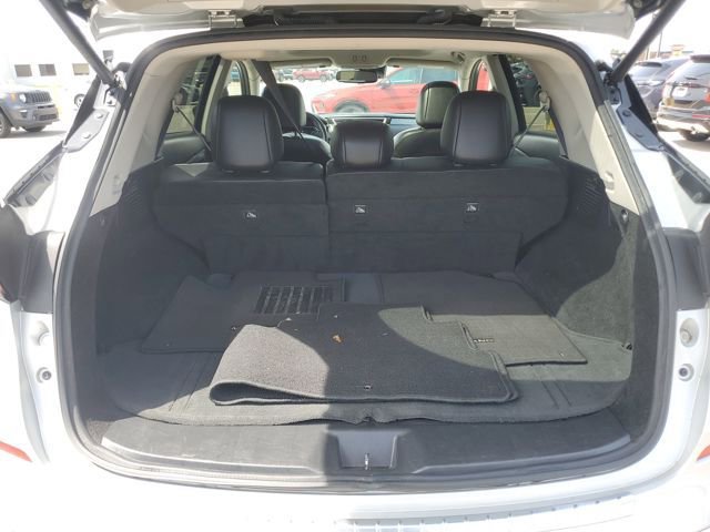 Used 2020 Nissan Murano SL w/ Moonroof Package AWD/4WD image 35