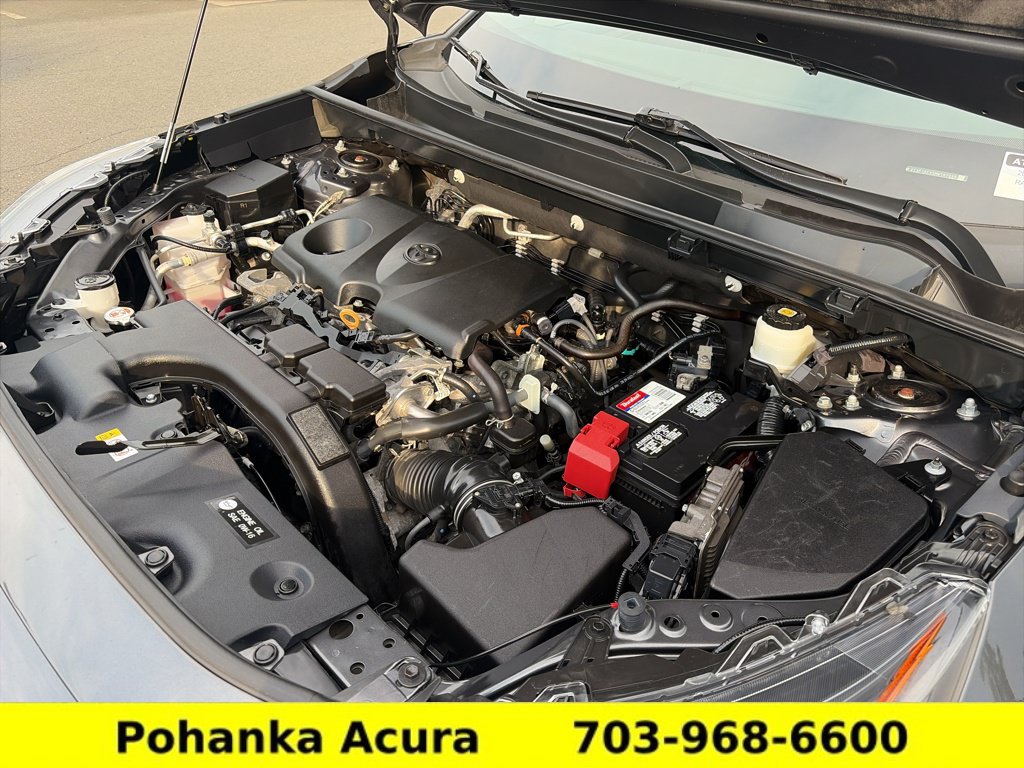 Used 2021 Toyota RAV4 XLE AWD/4WD image 29