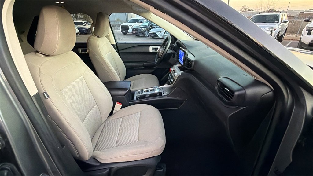 Used 2021 Ford Explorer 2WD image 49