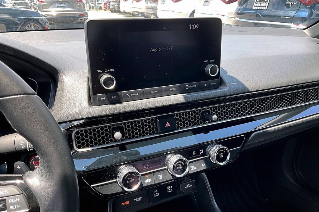Used 2025 Honda Civic Sport image 7