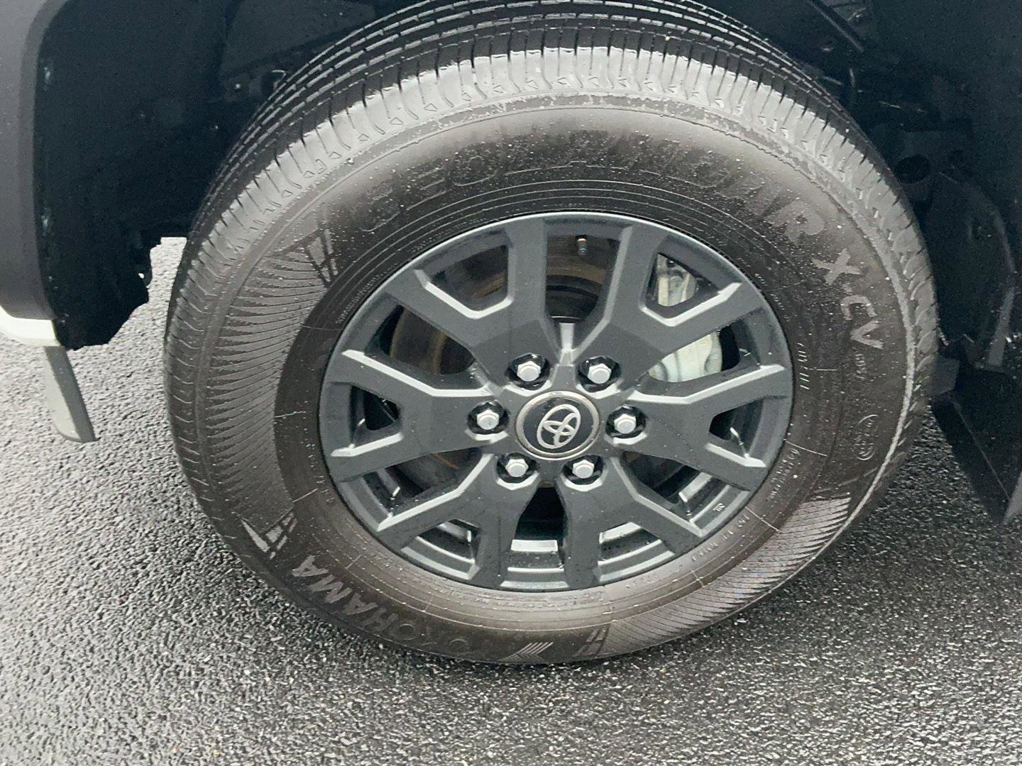 Used 2025 Toyota 4Runner SR5 image 12