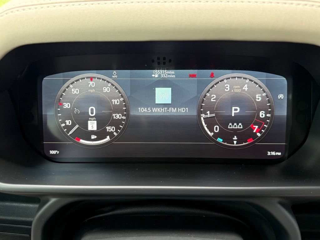 Certified 2022 Land Rover Defender 90 X-Dynamic SE AWD/4WD image 36