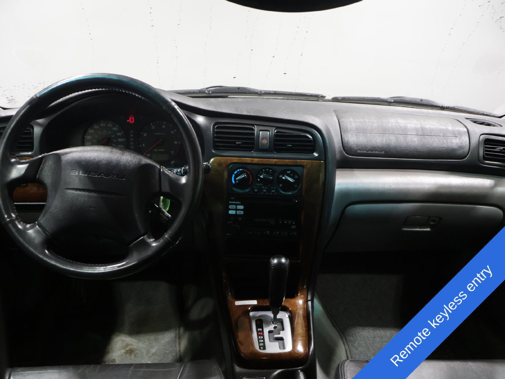 Used 2002 Subaru Outback Limited AWD/4WD image 3
