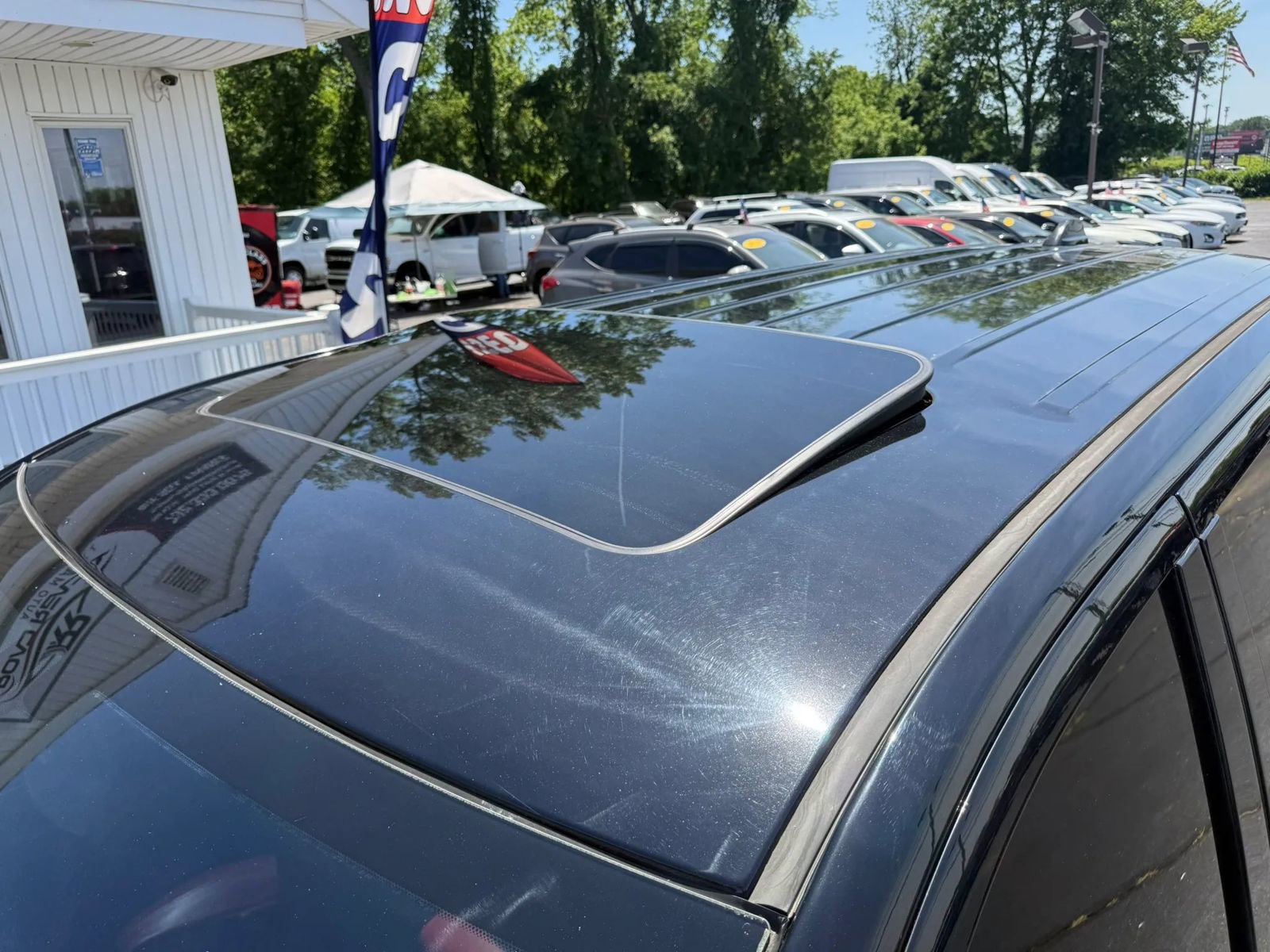 Used 2018 Dodge Durango R/T w/ Technology Group AWD/4WD image 69