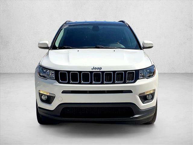Used 2020 Jeep Compass Latitude FWD image 2