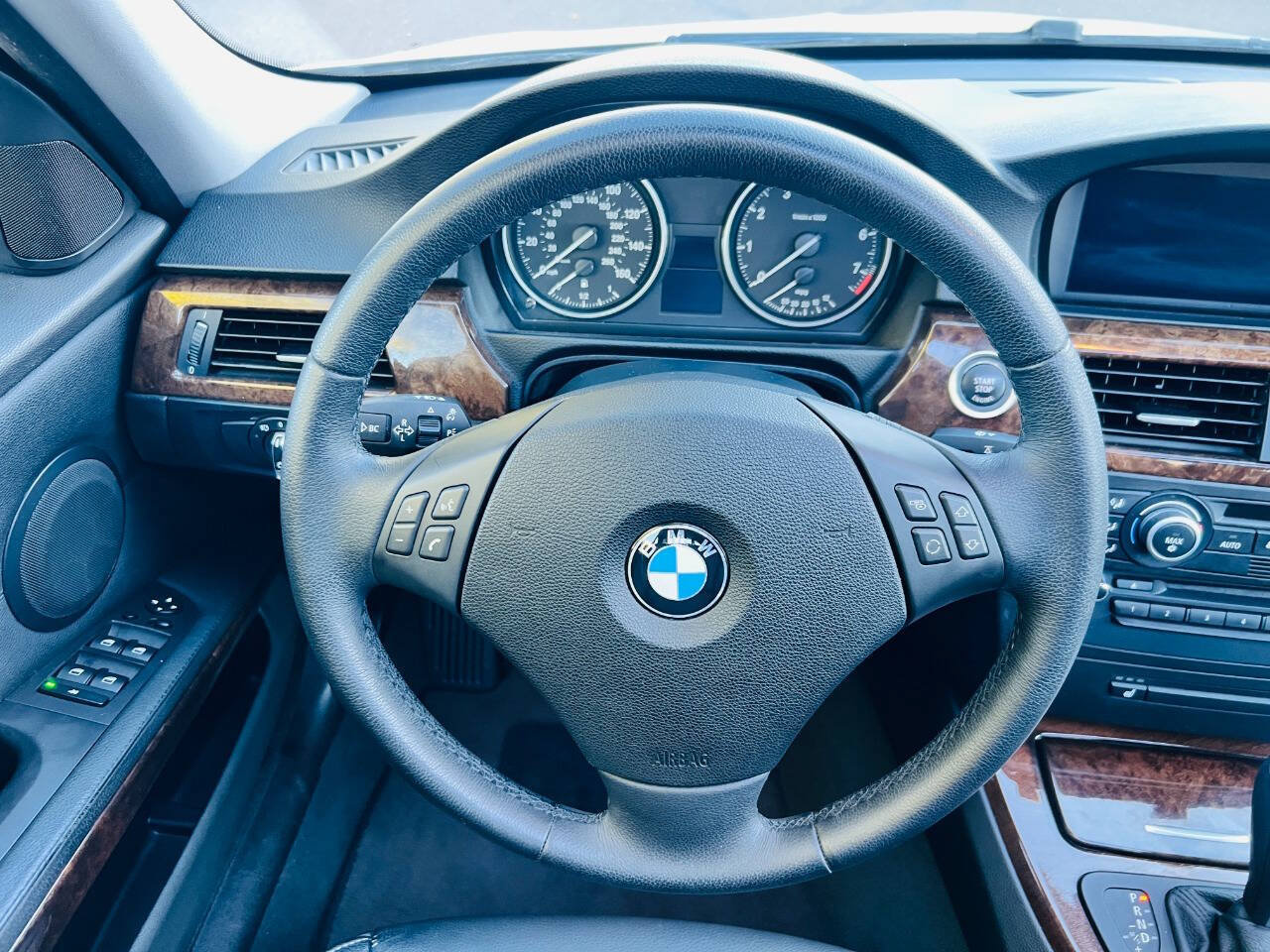 Used 2009 BMW 328i Sedan RWD image 20