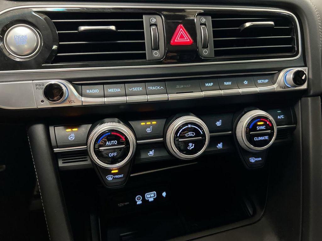 Used 2019 Genesis G70 3.3T Advanced w/ Prestige Package image 17