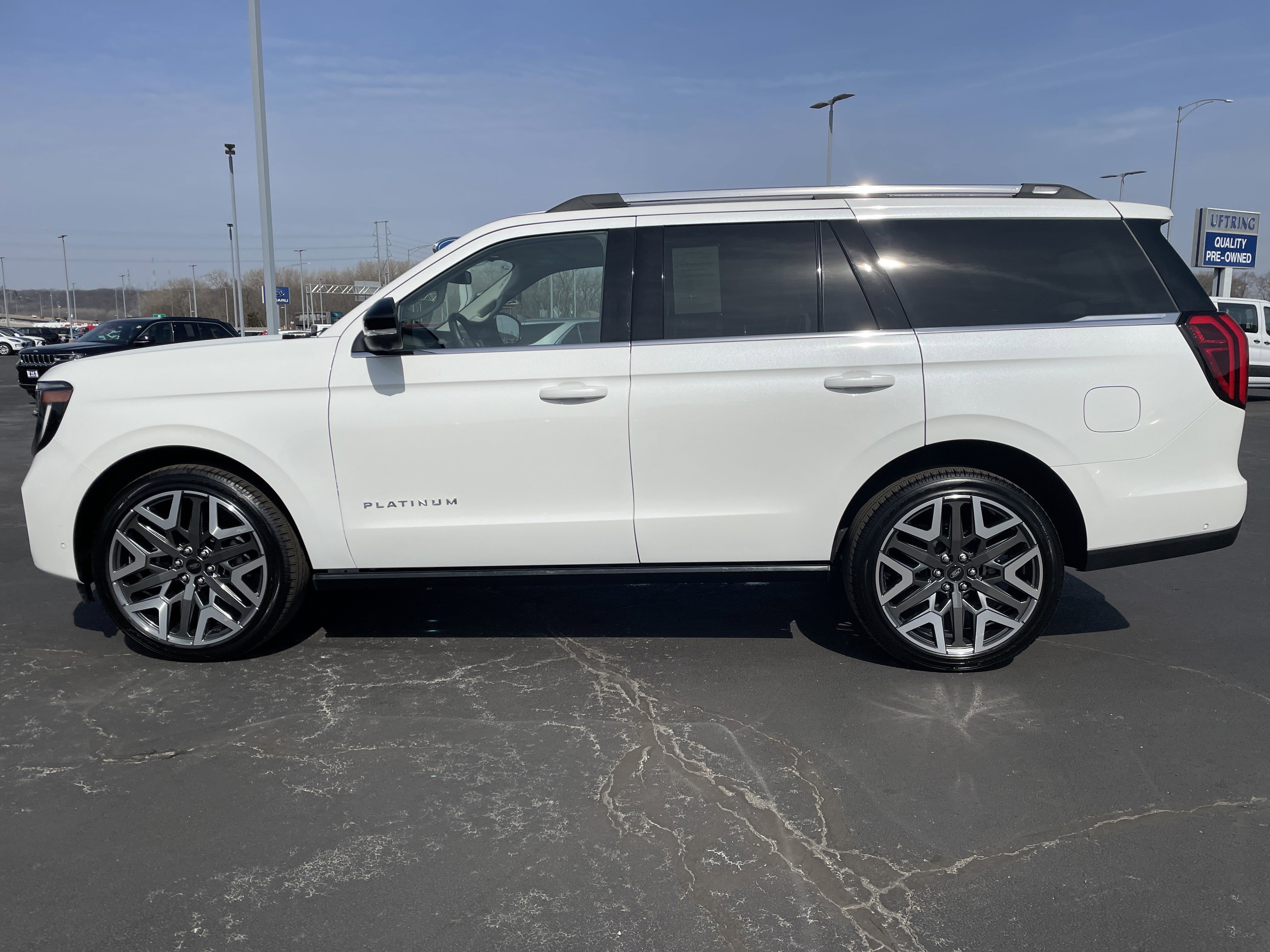 Used 2025 Ford Expedition Platinum w/ Platinum Ultimate Package image 2