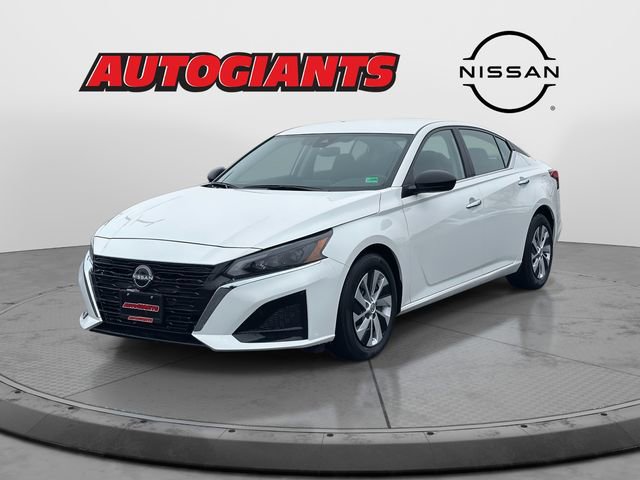 Certified 2025 Nissan Altima 2.5 S image 6