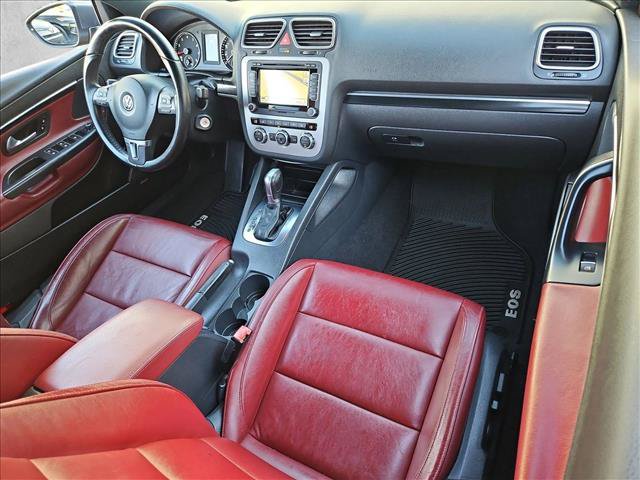 Used 2013 Volkswagen Eos Executive FWD image 20