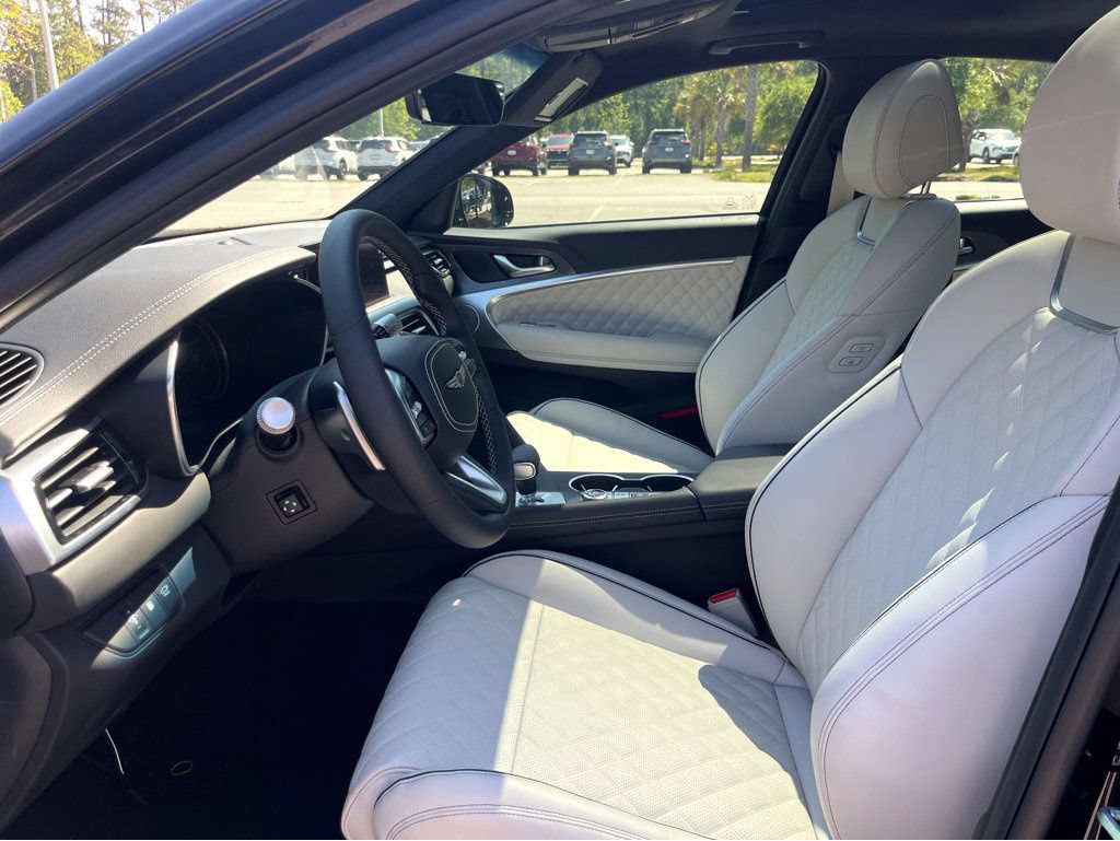 New 2025 Genesis G70 3.3T Advanced w/ Sport Prestige Package RWD image 30
