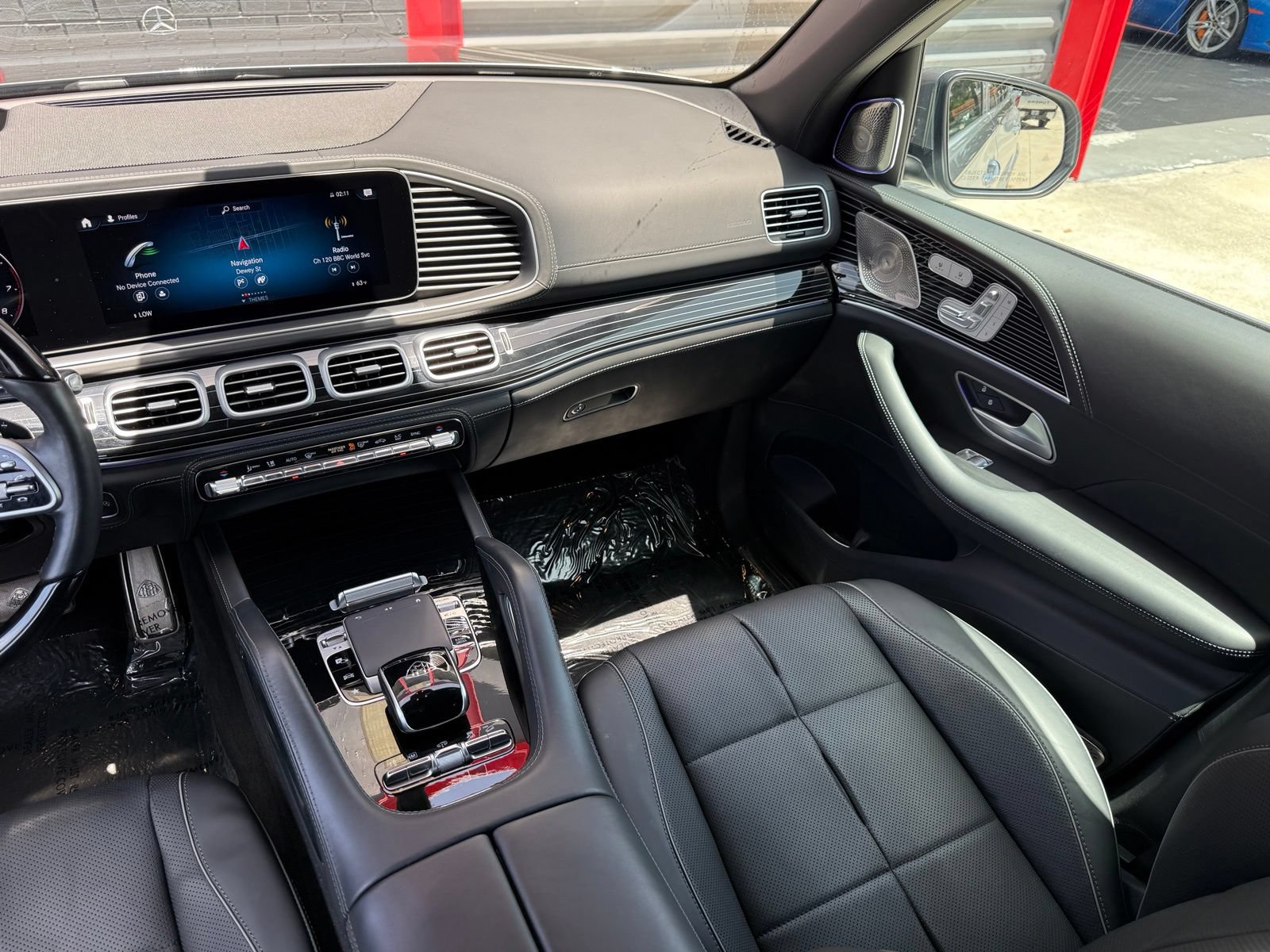 Used 2021 Mercedes-Benz Maybach GLS 600 4MATIC image 39