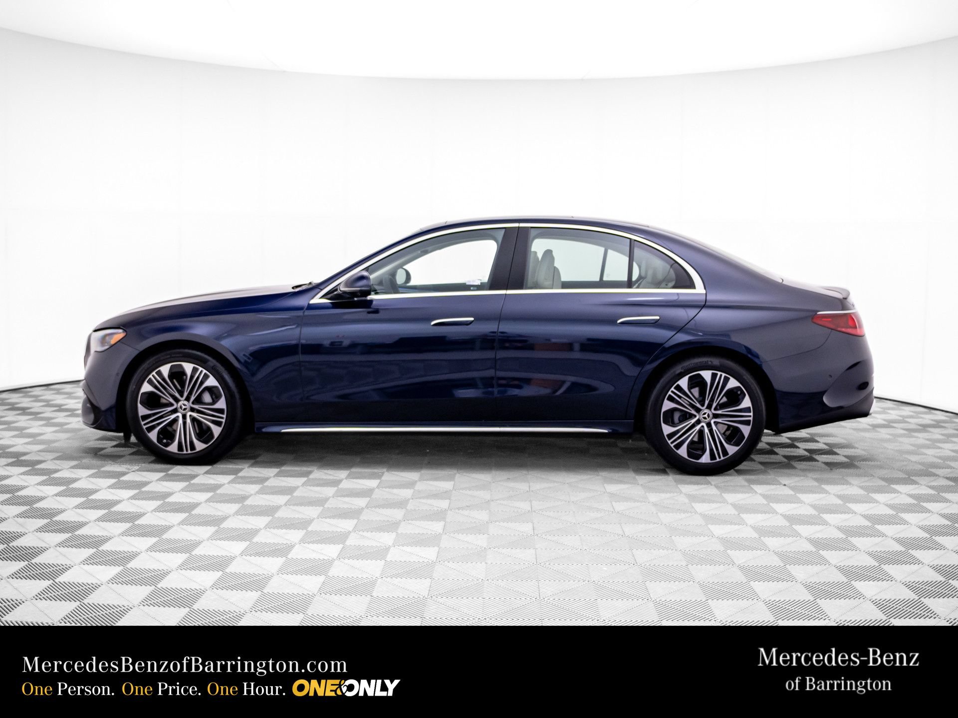 New 2026 Mercedes-Benz E 350 4MATIC Sedan video 2
