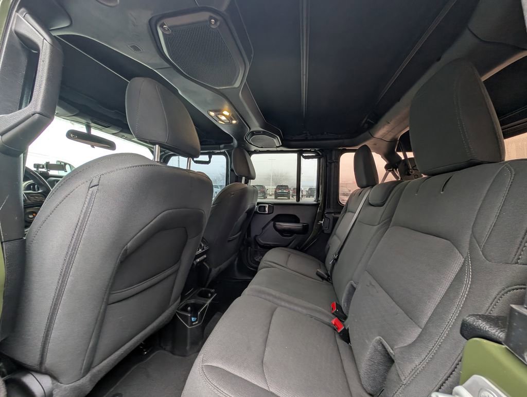 Used 2021 Jeep Wrangler Unlimited Sport image 19