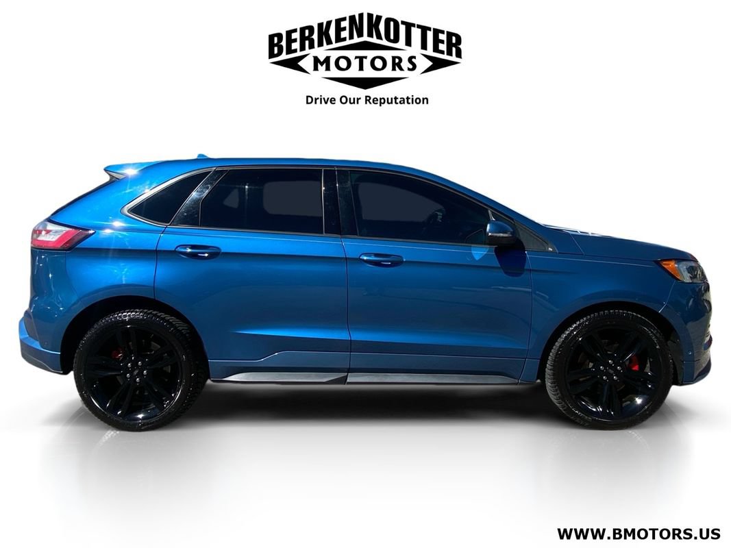 Used 2020 Ford Edge ST w/ Equipment Group 401A AWD/4WD image 2