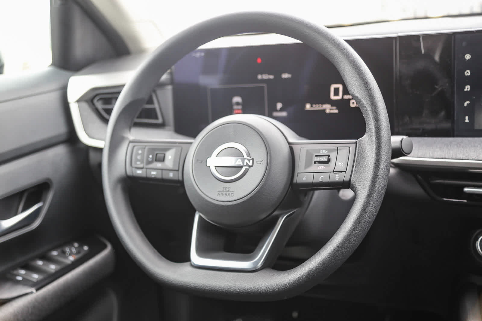 New 2025 Nissan Kicks SV FWD image 16