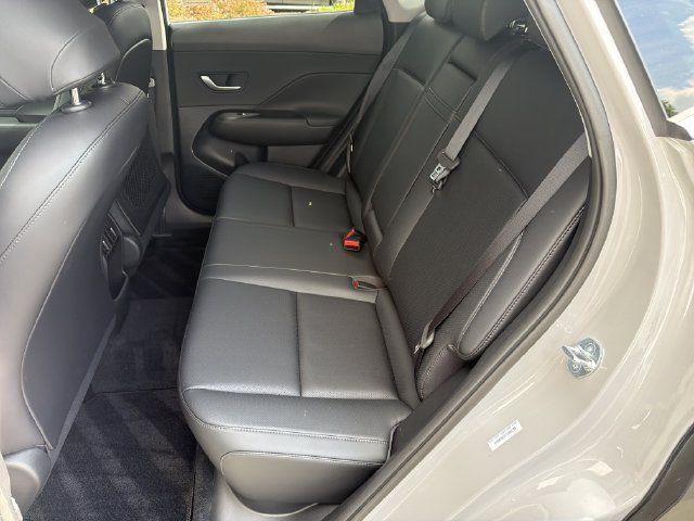 Used 2026 Hyundai Kona Limited FWD image 23