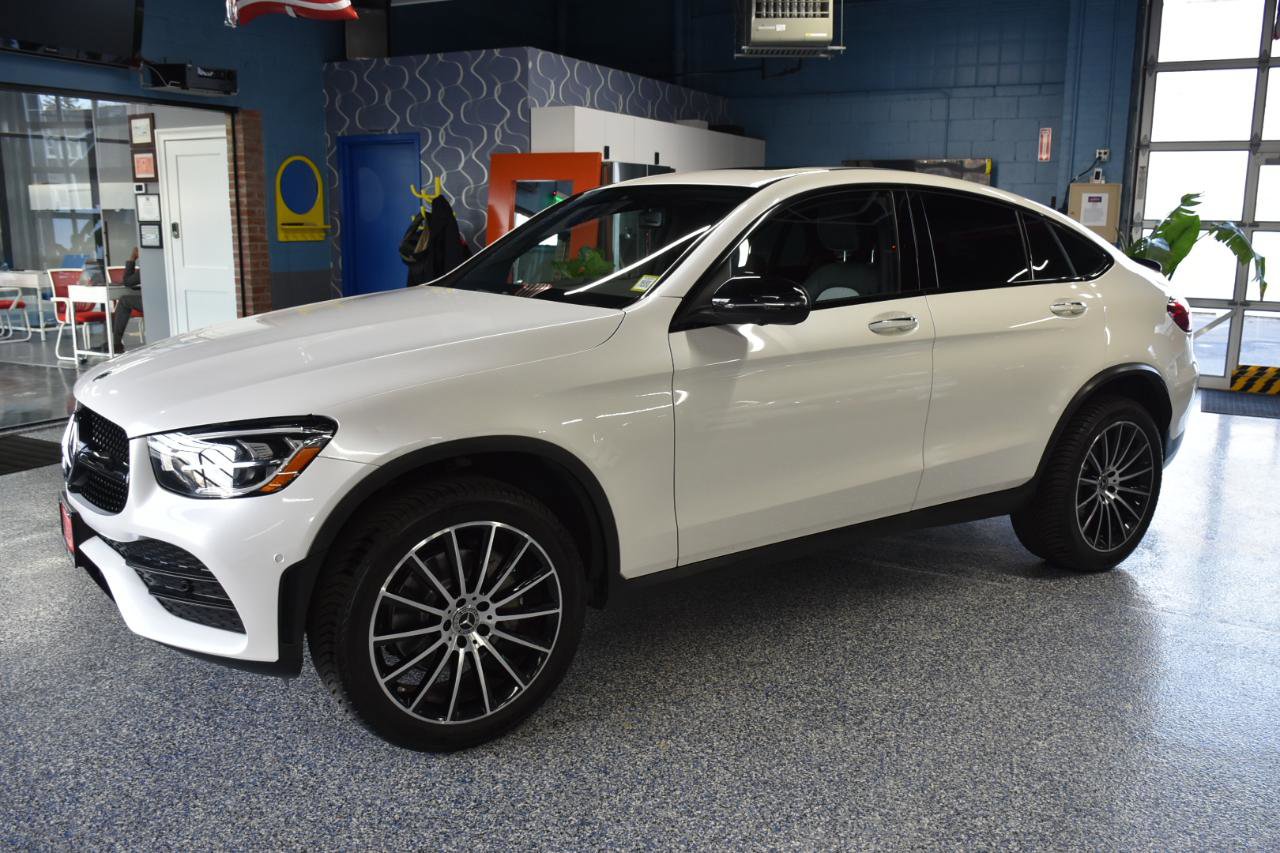 Used 2021 Mercedes-Benz GLC 300 4MATIC Coupe image 12