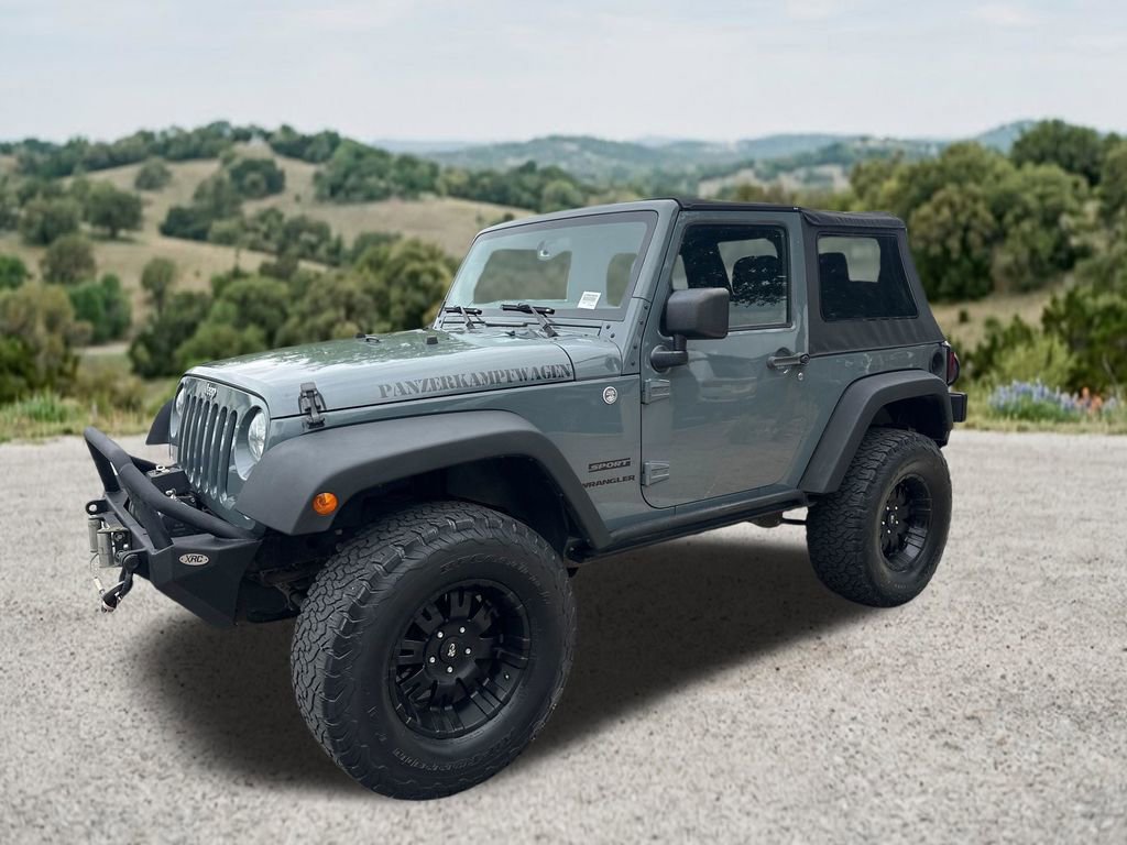 Used 2014 Jeep Wrangler Sport AWD/4WD video 3