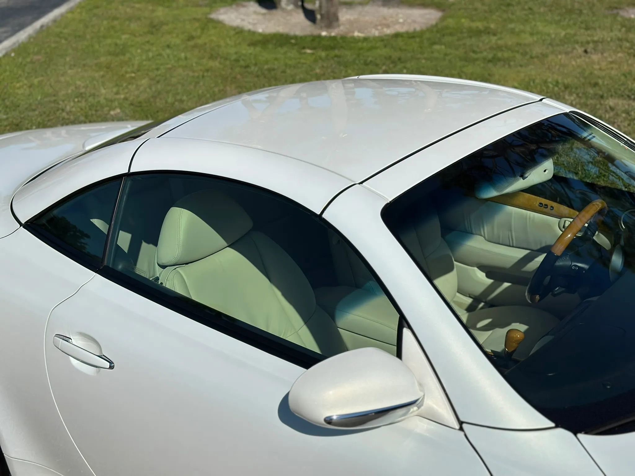 Used 2003 Lexus SC 430 Convertible RWD image 3
