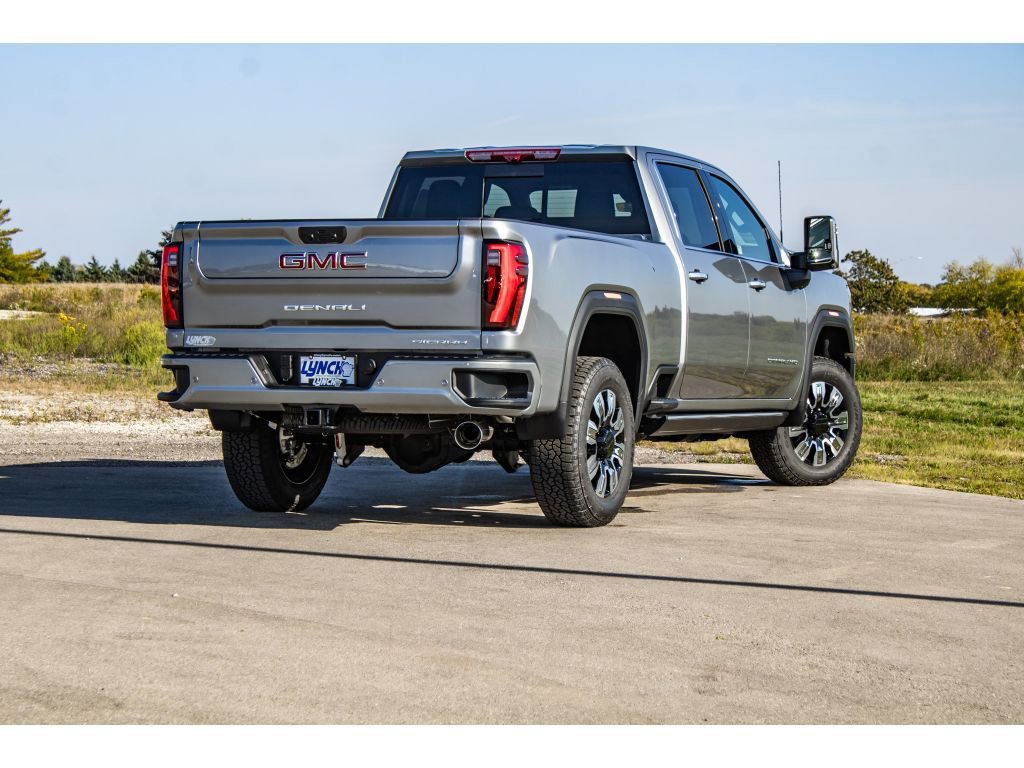 New 2026 GMC Sierra 2500 Denali w/ Denali Reserve Package image 16