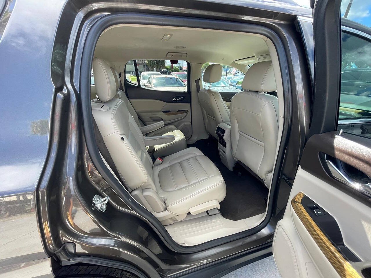 Used 2019 GMC Acadia Denali FWD image 16