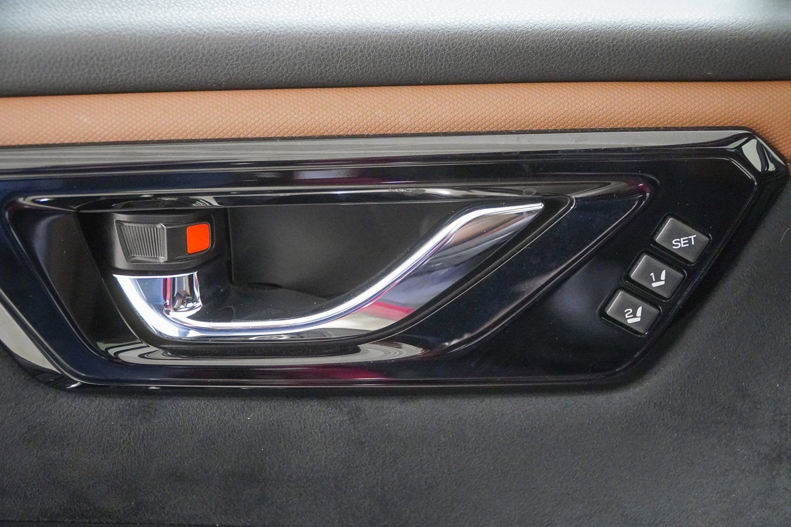 Used 2025 Subaru Forester Touring image 21