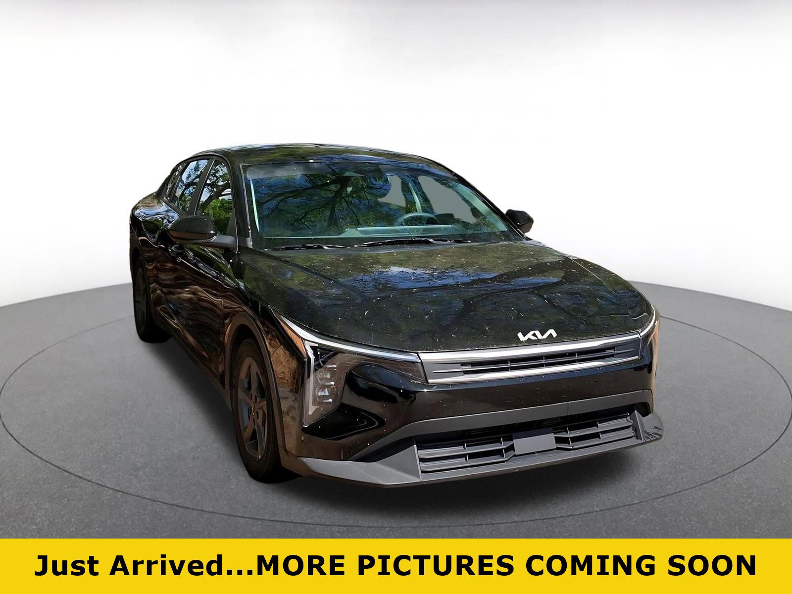 Used 2025 Kia K4 LXS