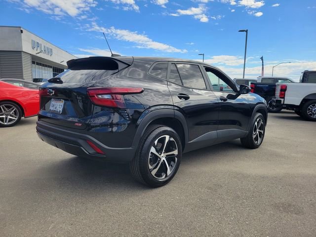 Used 2024 Chevrolet Trax RS image 6