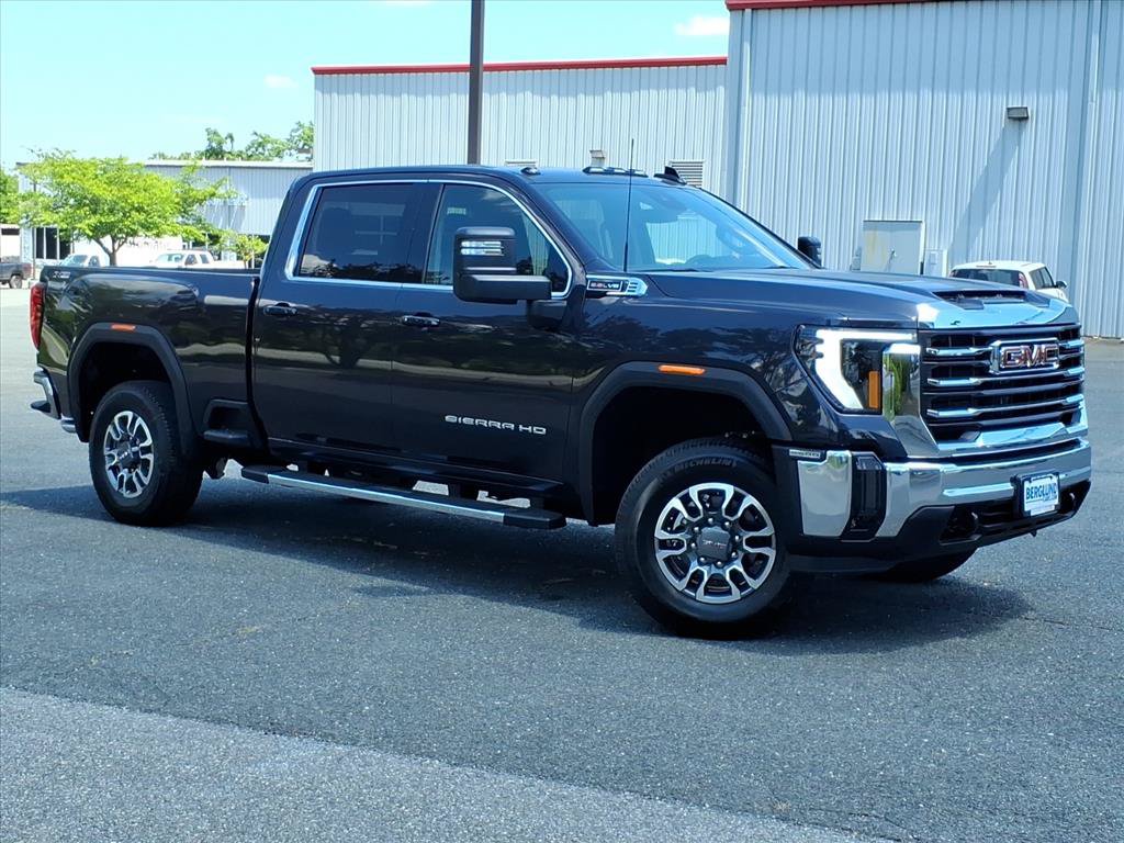 New 2026 GMC Sierra 2500 SLE w/ SLE Value Package; AWD/4WD image 2