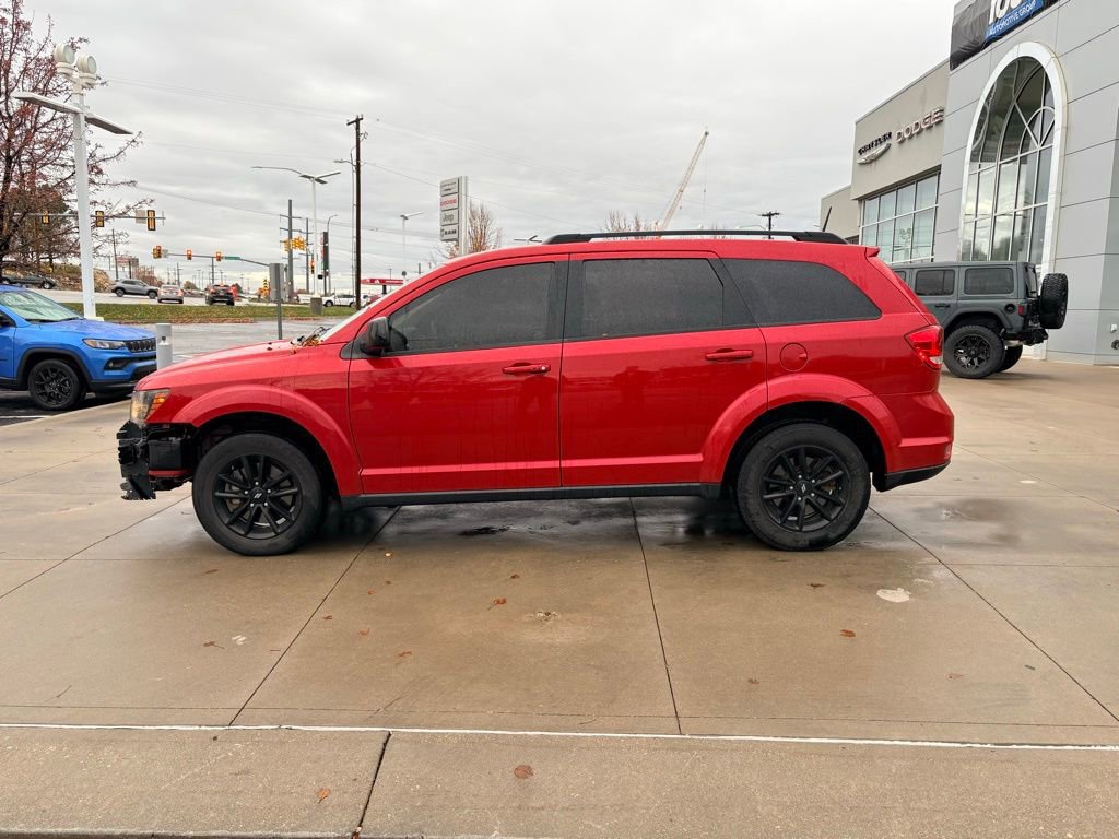 Used 2019 Dodge Journey SE w/ Blacktop Package image 10