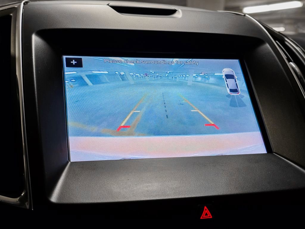 Used 2018 Ford Edge Titanium w/ Canadian Touring Package image 30