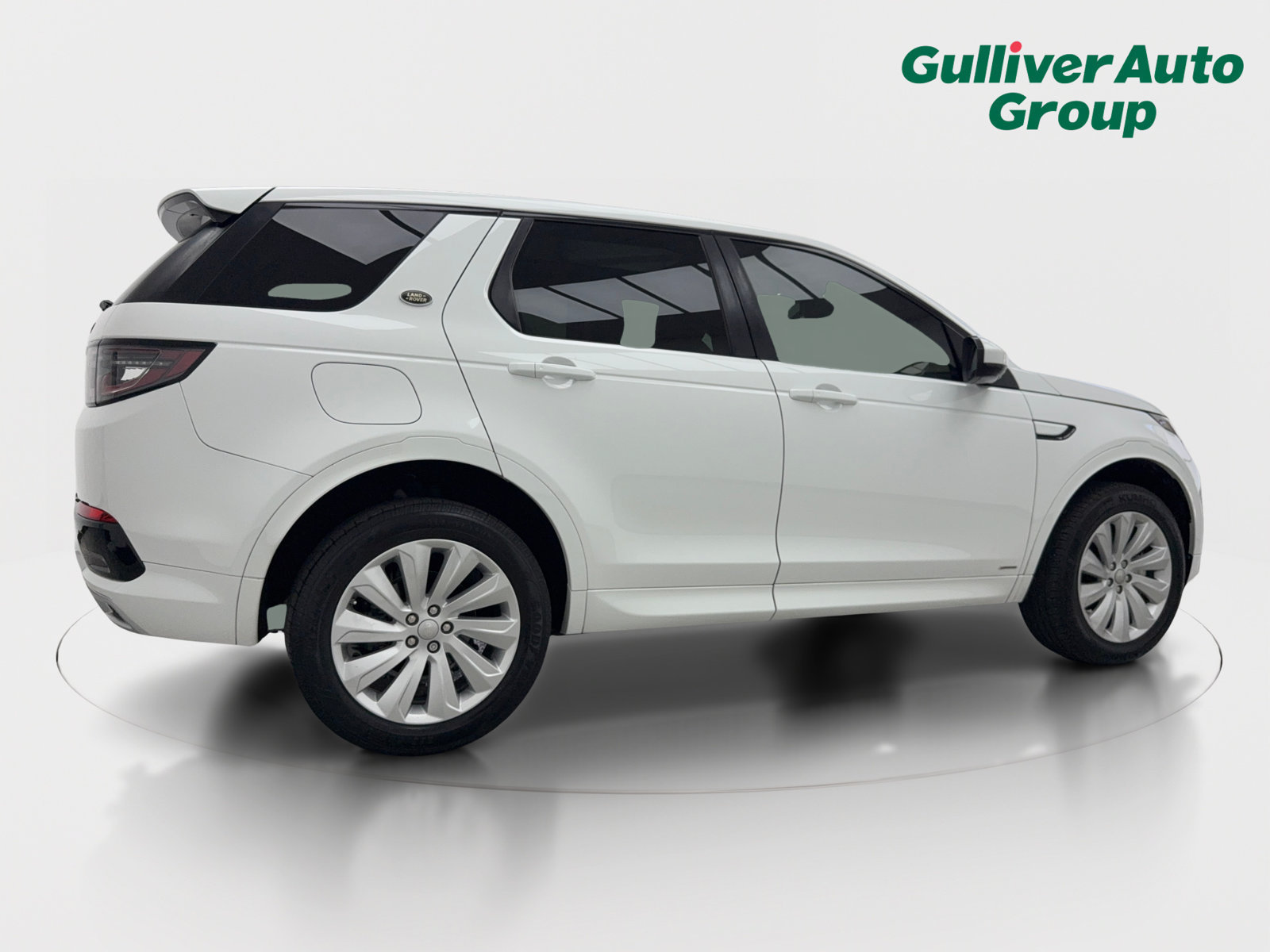 Used 2020 Land Rover Discovery Sport S R-Dynamic AWD/4WD image 9