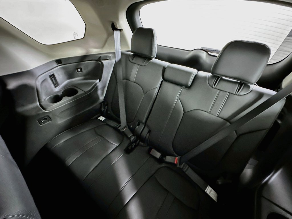 New 2026 Honda Pilot EX-L image 4